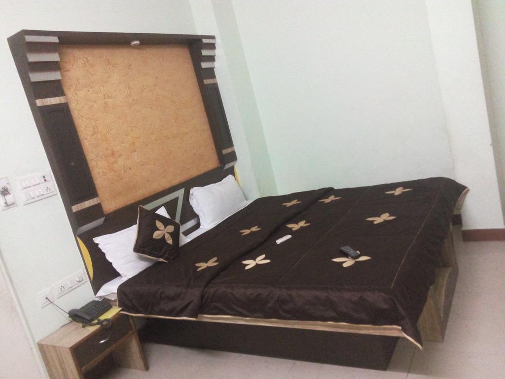 Hotel Candy Palace Jaipur Chambre photo